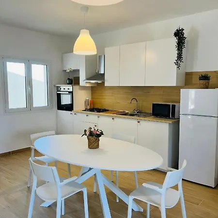 A Casa Di Tinny Apartamento Barbusi